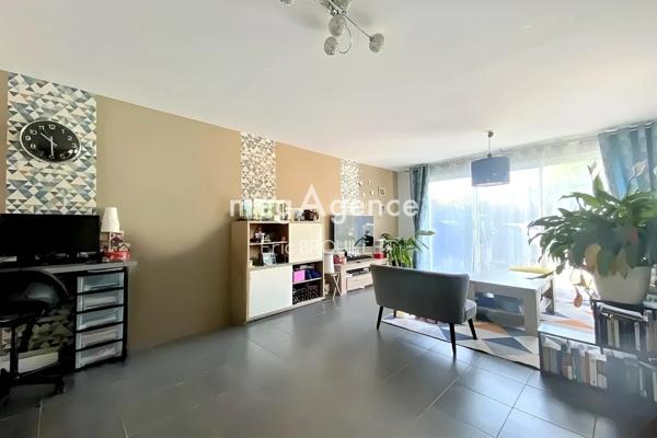 Maison à Saint-Georges-sur-Loire, 49170 - 6 pièces 125m²