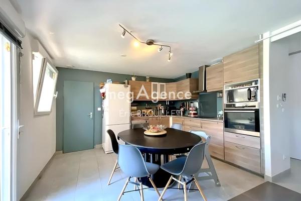 Maison à Saint-Georges-sur-Loire, 49170 - 6 pièces 125m²