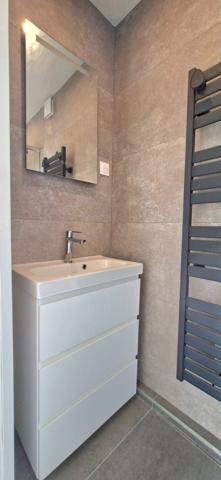 MAISON CONTEMPORAINE D'EXCEPTION AVEC STUDIO