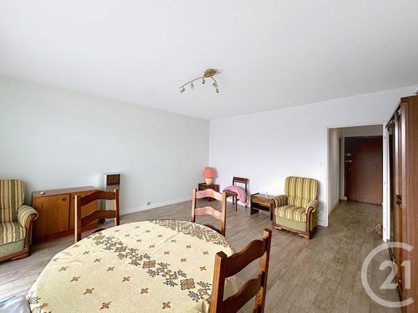 Appartement F1 à vendre  1 pièce - 38,69 m2 TROYES - 10