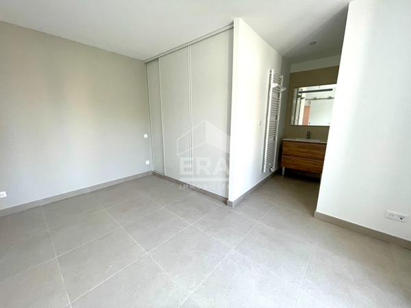 Appartement Saint Cannat 2 pièces 50 m2