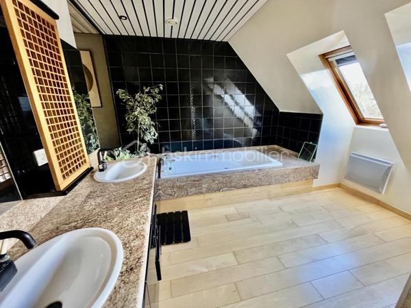 Maison de 258,01 m²