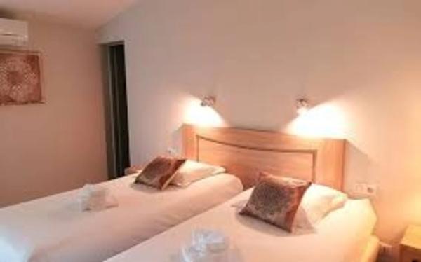 Fonds de commerce Hotel restaurant 2 étoiles à vendre proche de BLAYE (33)