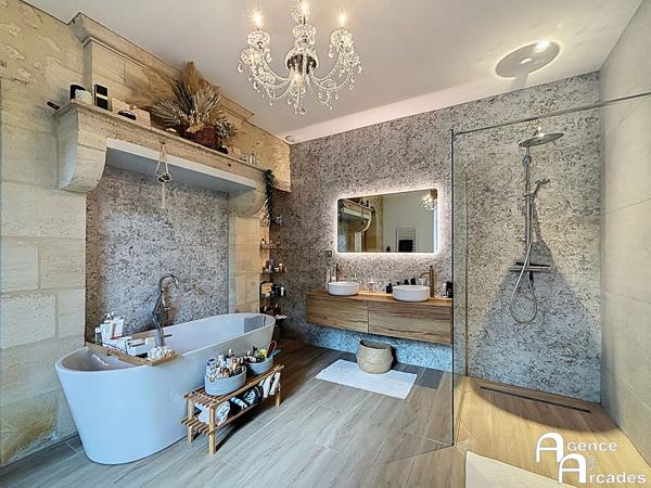 MAISON PIERRE - CAMBES Bordeaux (33000)