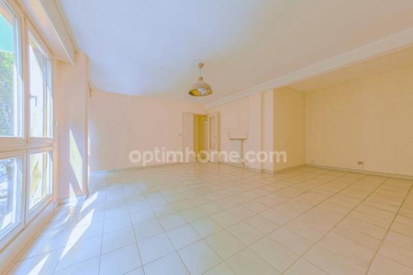 34000 - MONTPELLIER – Antigone – Appartement - Cave – Ascenseur