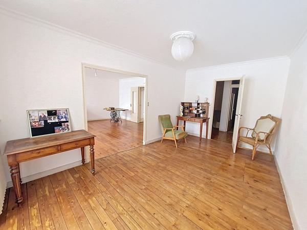 Maison à rénover A VENDRE, Centre historique Ancenis, rue calme, fort potentiel