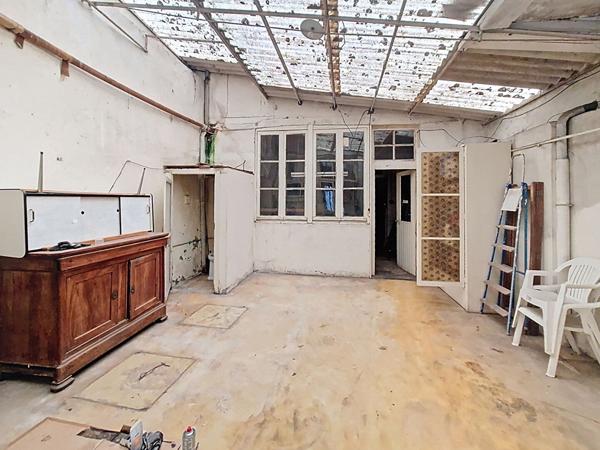 Maison à rénover A VENDRE, Centre historique Ancenis, rue calme, fort potentiel