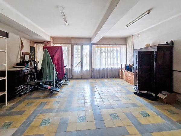 Maison à rénover A VENDRE, Centre historique Ancenis, rue calme, fort potentiel