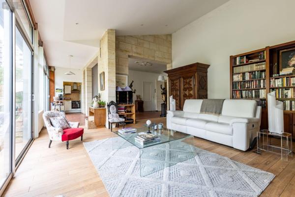 Maison à vendre à Bordeaux en Gironde (33000), ref : 33010/153 Croix Blanche