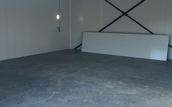 Stationnement à louer    60 m2 Le Gua