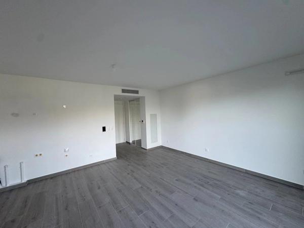 Vente Appartement 1 pièces 32 m2 à Saint-Laurent-du-Var