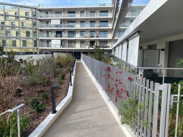 Vente Appartement 1 pièces 32 m2 à Saint-Laurent-du-Var
