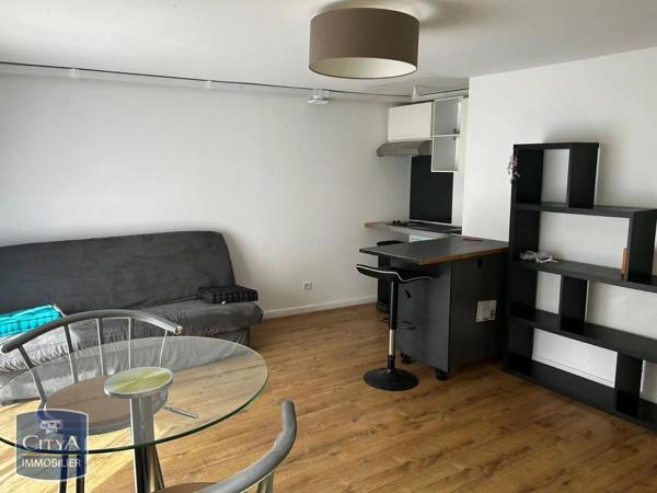 Appartement à louer 1 pièce 30m² Saint-André-de-Sangonis (34725)