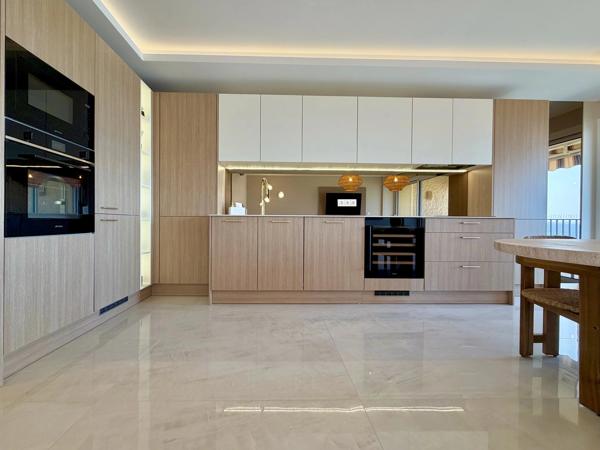 Appartement T3 - Vue mer - Garage - Cave - 83600 Fréjus - Réf 87226060