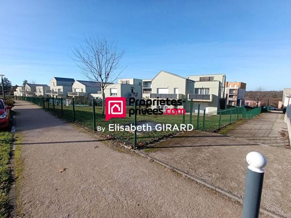 BESANCON ? Quartier Les Hauts du Chazal- Appartement T2 récent avec terrasse et garage