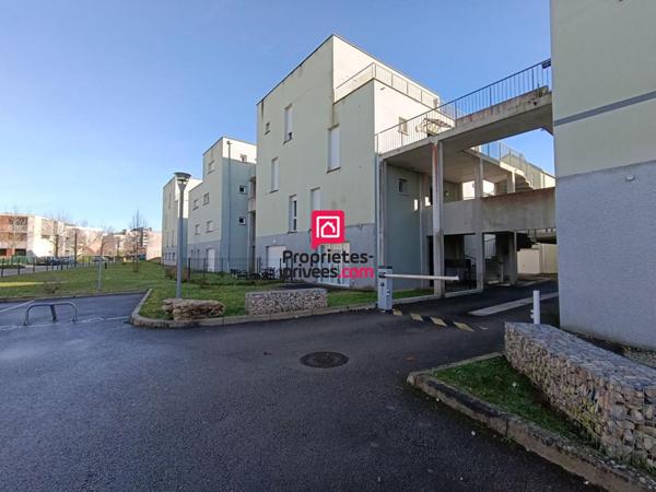 BESANCON ? Quartier Les Hauts du Chazal- Appartement T2 récent avec terrasse et garage