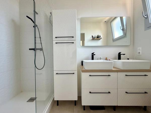 Villa - 3 Chambres - Piscine - 06800 Cagnes-sur-Mer - Réf 87030764
