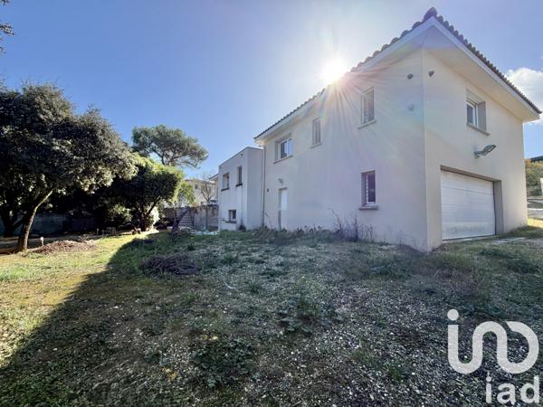 Maison à vendre 5 pièces 184 m² Nîmes-Saint-Césaire