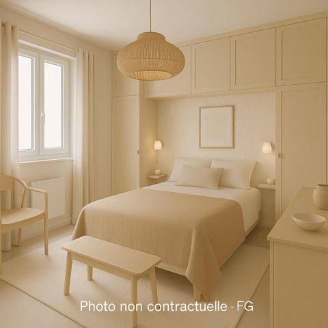 Solliès-Ville! Maison de charme de 130 m2 sur terrain de 376 m2 avec vue imprenable!