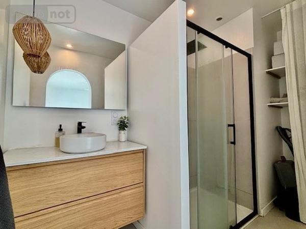 Maison à vendre à Ploemeur dans le Morbihan (56270), ref : 56082-1556   
Bourg