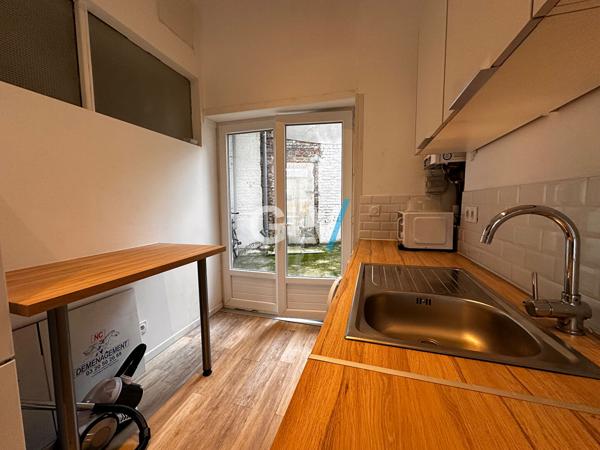 Appartement Type 3 + extérieure - St Sauveur 62.75 m2 , Lille