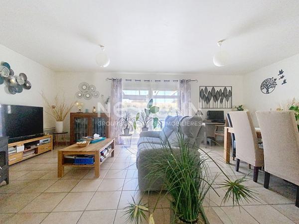 Maison A vendre Champagnes Les Marais- 4 chambres- garage -jardin clos