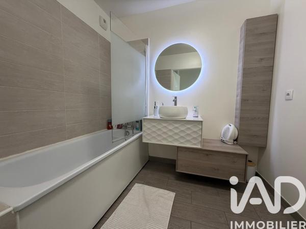 Appartement à vendre 5 pièces 83 m² Sainte-Geneviève-des-Bois