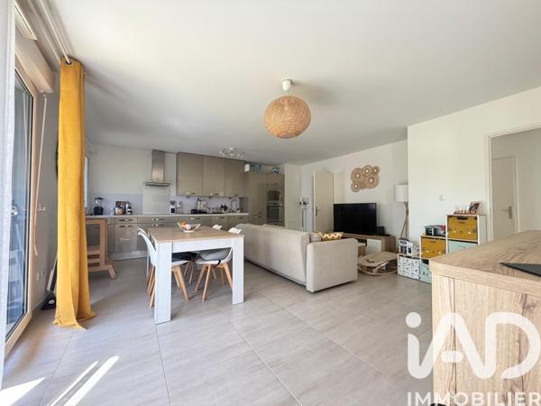 Appartement à vendre 5 pièces 83 m² Sainte-Geneviève-des-Bois