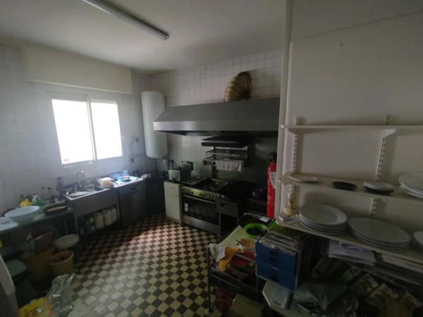 Mur et fonds de commerce de Bar restaurant à vendre SAINT NAZAIRE (44)