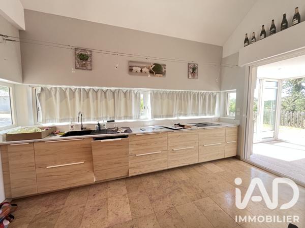 Maison à vendre 9 pièces 276 m² Montmorillon