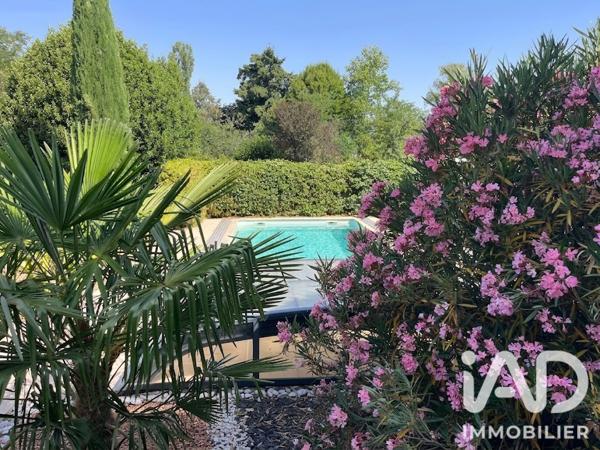 Maison à vendre 9 pièces 276 m² Montmorillon