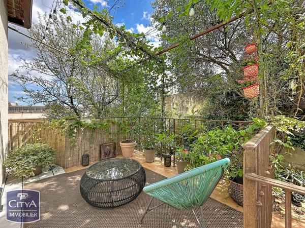 Immeuble à vendre 134.56m² Nîmes (30000)
