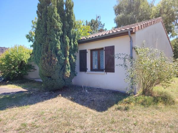 A Vendre Maison de plein pied de 110 m² dans secteur calme de Chauvigny