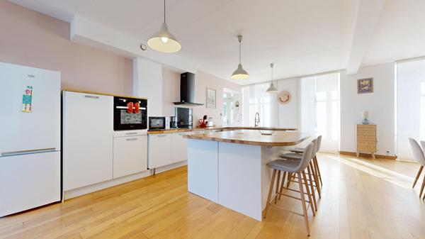 Vente Maison259 m² - 11 Pièces - VILLEDIEU LES POELES (50800)