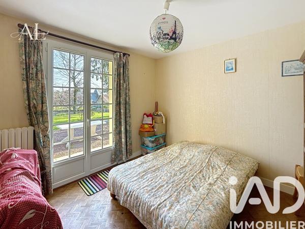Maison à vendre 8 pièces 136 m² Le Mesnil-Villeman
