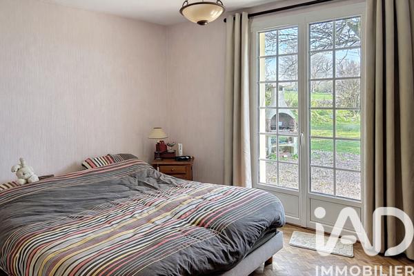 Maison à vendre 8 pièces 136 m² Le Mesnil-Villeman