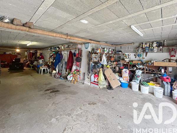 Maison à vendre 8 pièces 136 m² Le Mesnil-Villeman