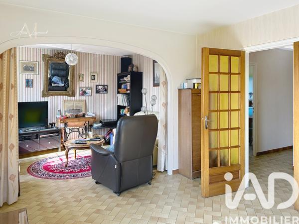 Maison à vendre 8 pièces 136 m² Le Mesnil-Villeman