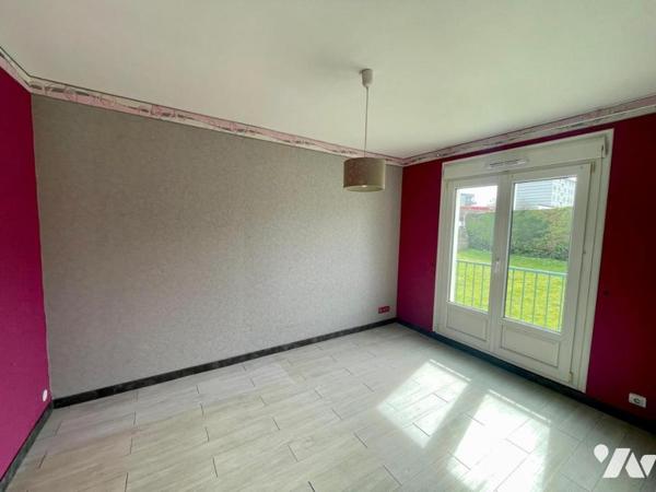 Appartement type 3 proche commerces