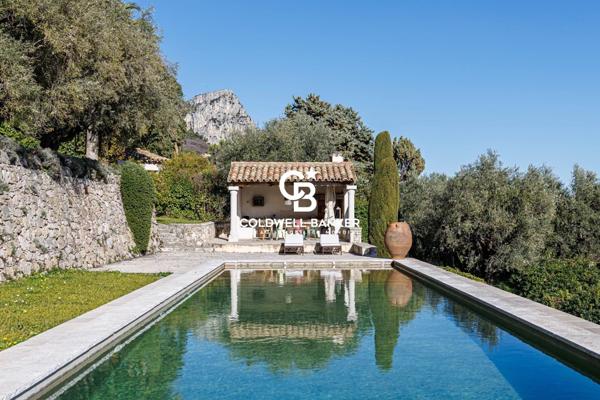 Maison 10 pièces à vendre Vence - 06140 / Réf: 85591572