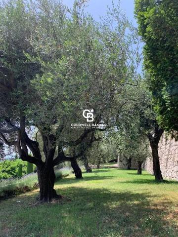 Maison 10 pièces à vendre Vence - 06140 / Réf: 85591572