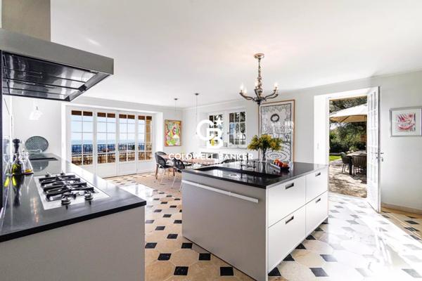 Maison 10 pièces à vendre Vence - 06140 / Réf: 85591572