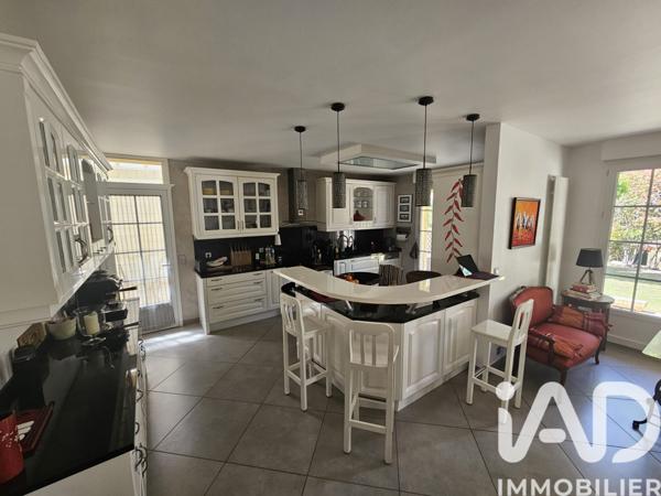 Maison à vendre 9 pièces 185 m² Arpajon