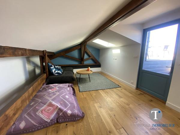 BORDEAUX-Saint Seurin/Fondaudège/Marché de Lerme-Immeuble pierre 233m2