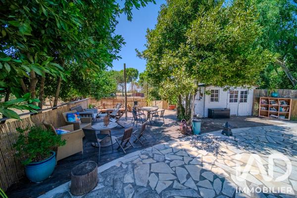 Maison à vendre 8 pièces 236 m² Vias