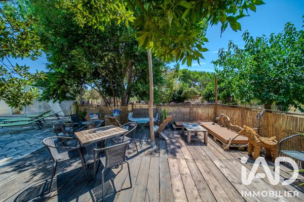 Maison à vendre 8 pièces 236 m² Vias