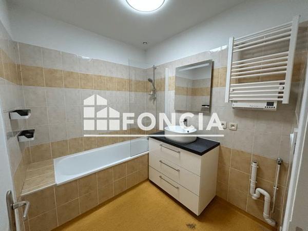 Location Appartement 3 pièces 66.2 m² - 37 ROUTE D'ALBI Marssac Sur Tarn 81150