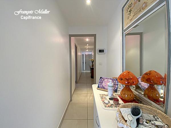 Appartement T4 96 m2 avec jardin au rez-de-chaussée d'une villa