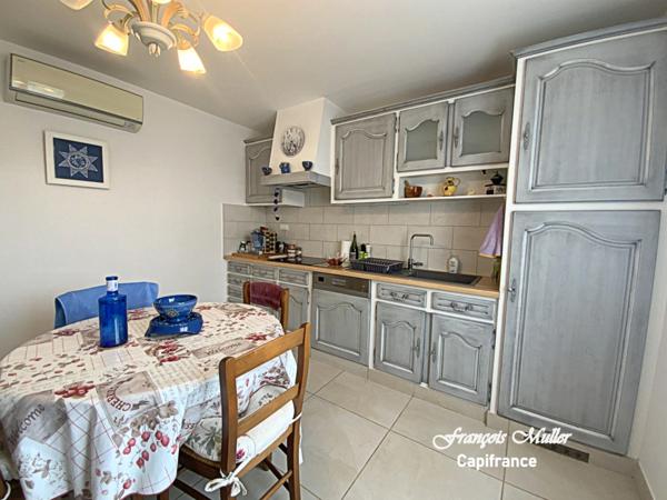 Appartement T4 96 m2 avec jardin au rez-de-chaussée d'une villa