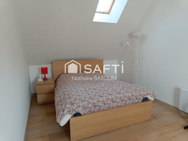 Buxy, jolie maison en pierre  au calme avec vue